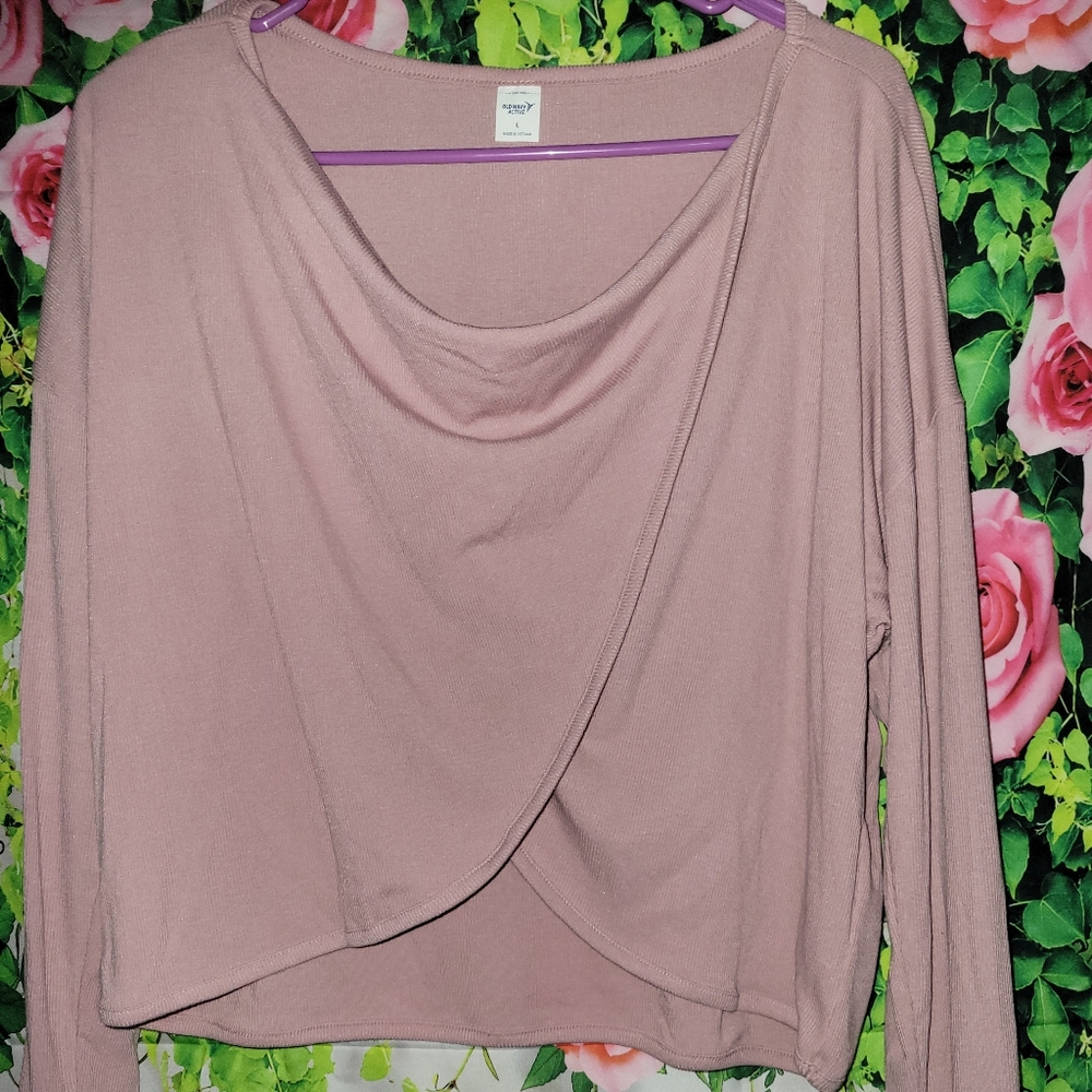 Dusty rose pink yoga top